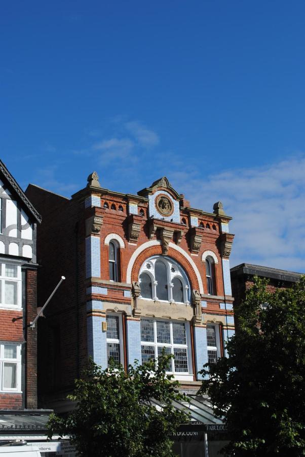 Craft Court Aparthotel Southport Exterior photo
